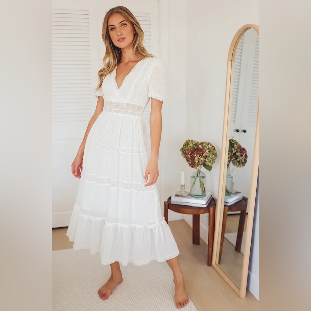 Lulu's White Lace Midi Dress